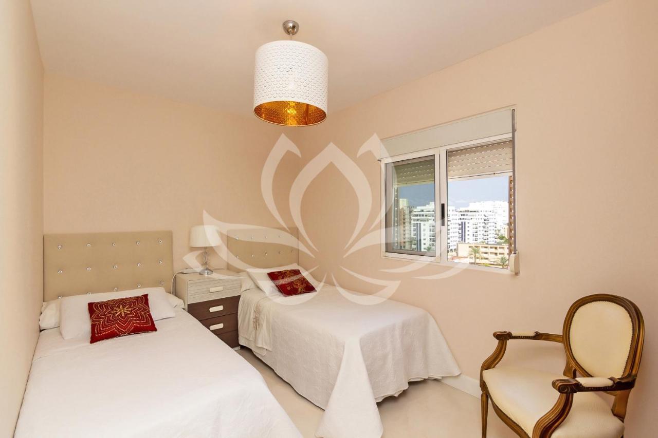 The White Apartment: Luxury, Beach And Design Valencia Bagian luar foto